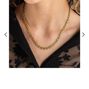 Brenda Grands Waterproof Squared Necklace